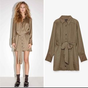 ZARA Satin Gold Geometric Print Ling Sleeve Belted Shirtdress Women’s Si…